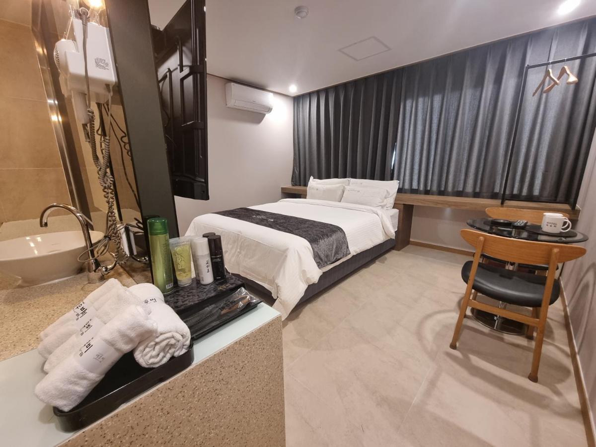 Yeoubi Hotel Чинджу Экстерьер фото